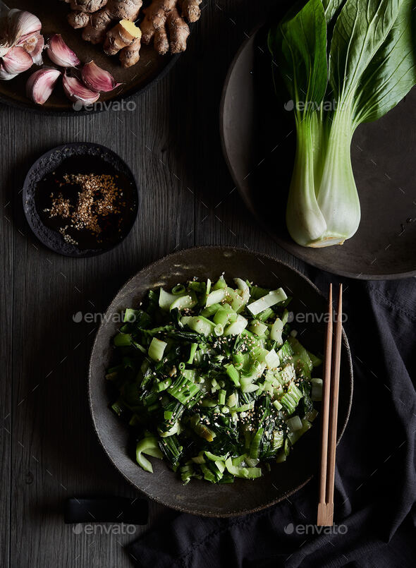 Chinese cabbage with garlic, ginger, sesame seeds and soy sauce